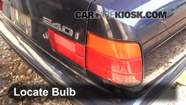 1995 BMW 540i 4.0L V8 Luces Luz trasera (reemplazar foco)